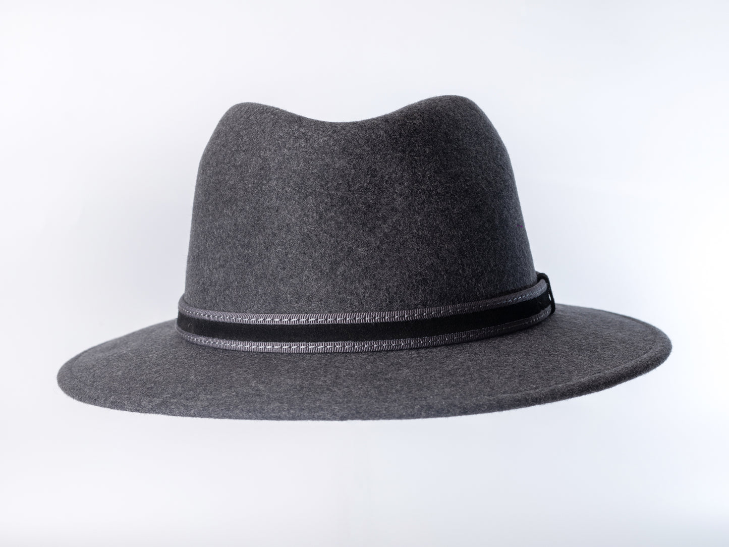 Minimal Fedora - Red